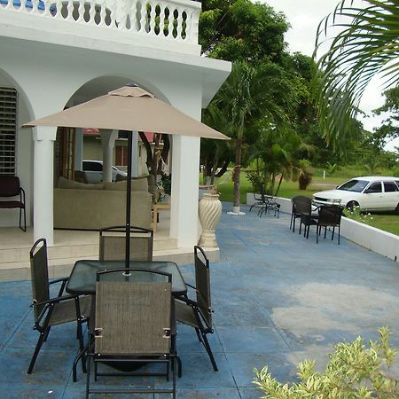 By The Sea Vacation Home And Villa Port Antonio Buitenkant foto